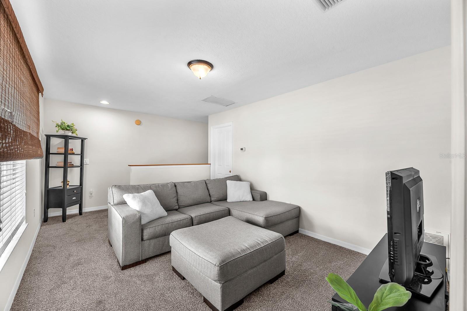 Image 32 of 59 For 15206 Merlinpark Place