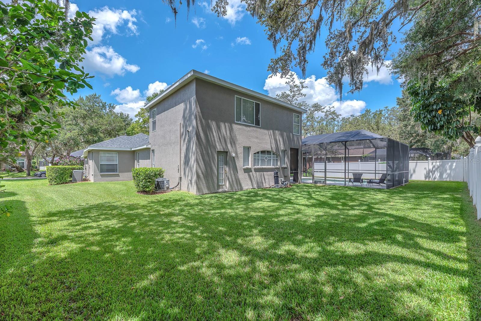 Image 45 of 59 For 15206 Merlinpark Place