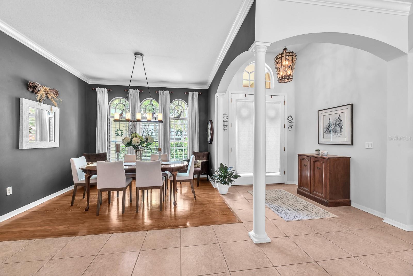 Image 5 of 59 For 15206 Merlinpark Place