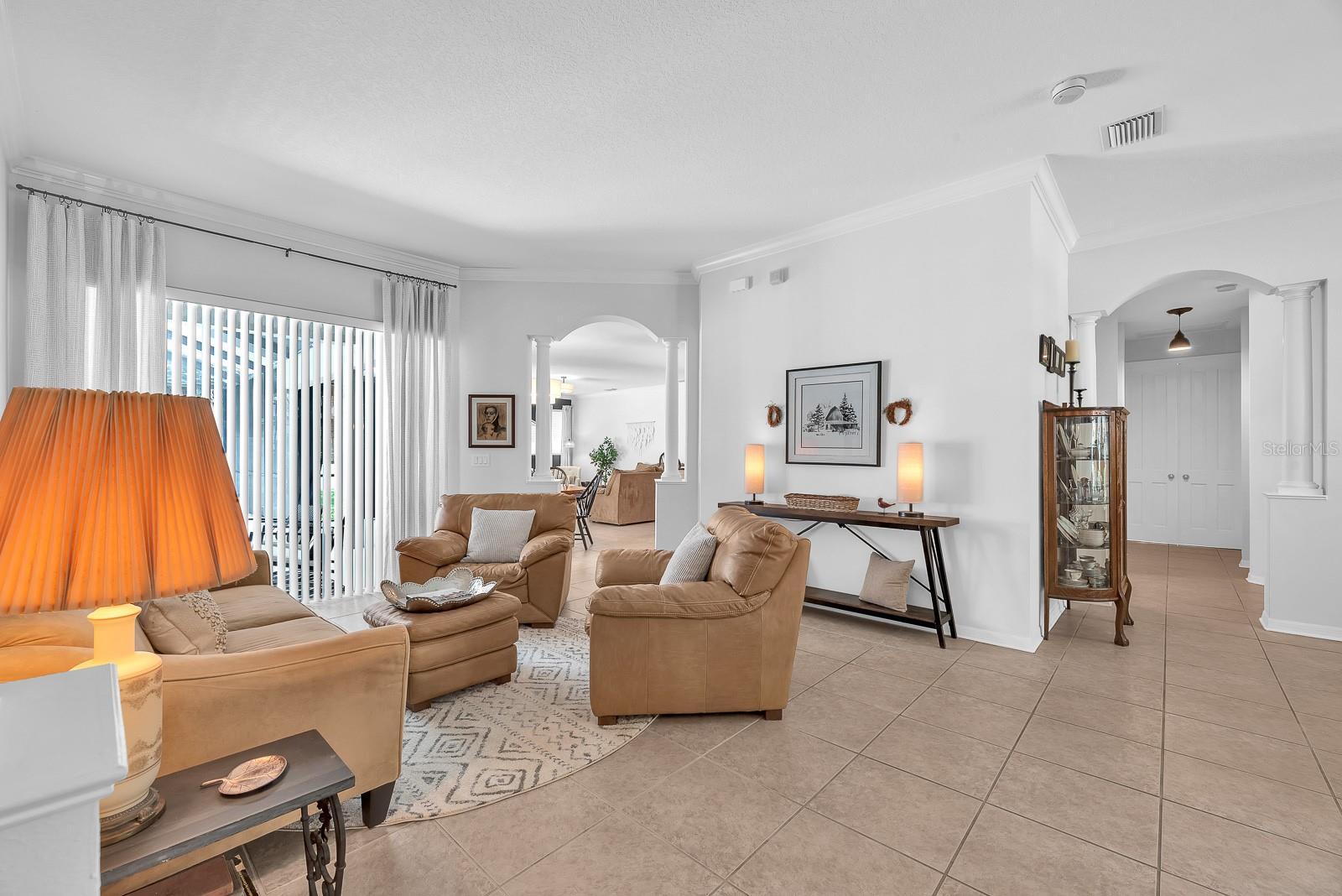Image 9 of 59 For 15206 Merlinpark Place