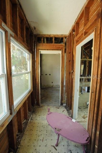 Image 42 of 50 For 2355 Trelain Drive S