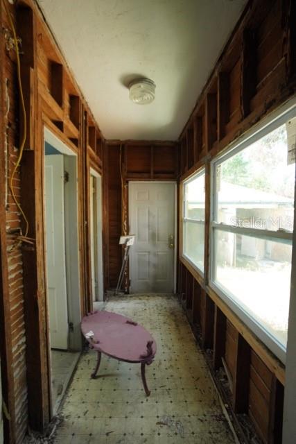 Image 45 of 50 For 2355 Trelain Drive S