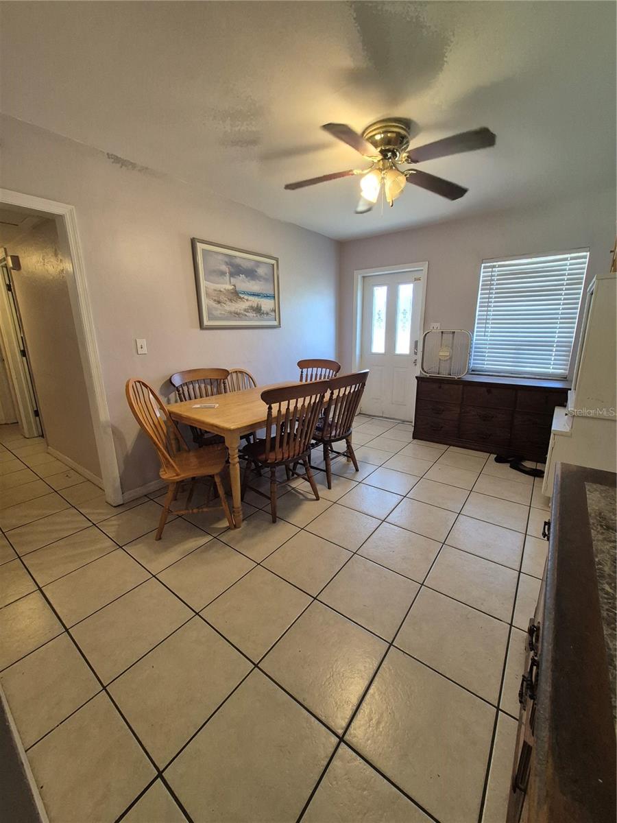 Image 3 of 11 For 6326 38th Avenue N