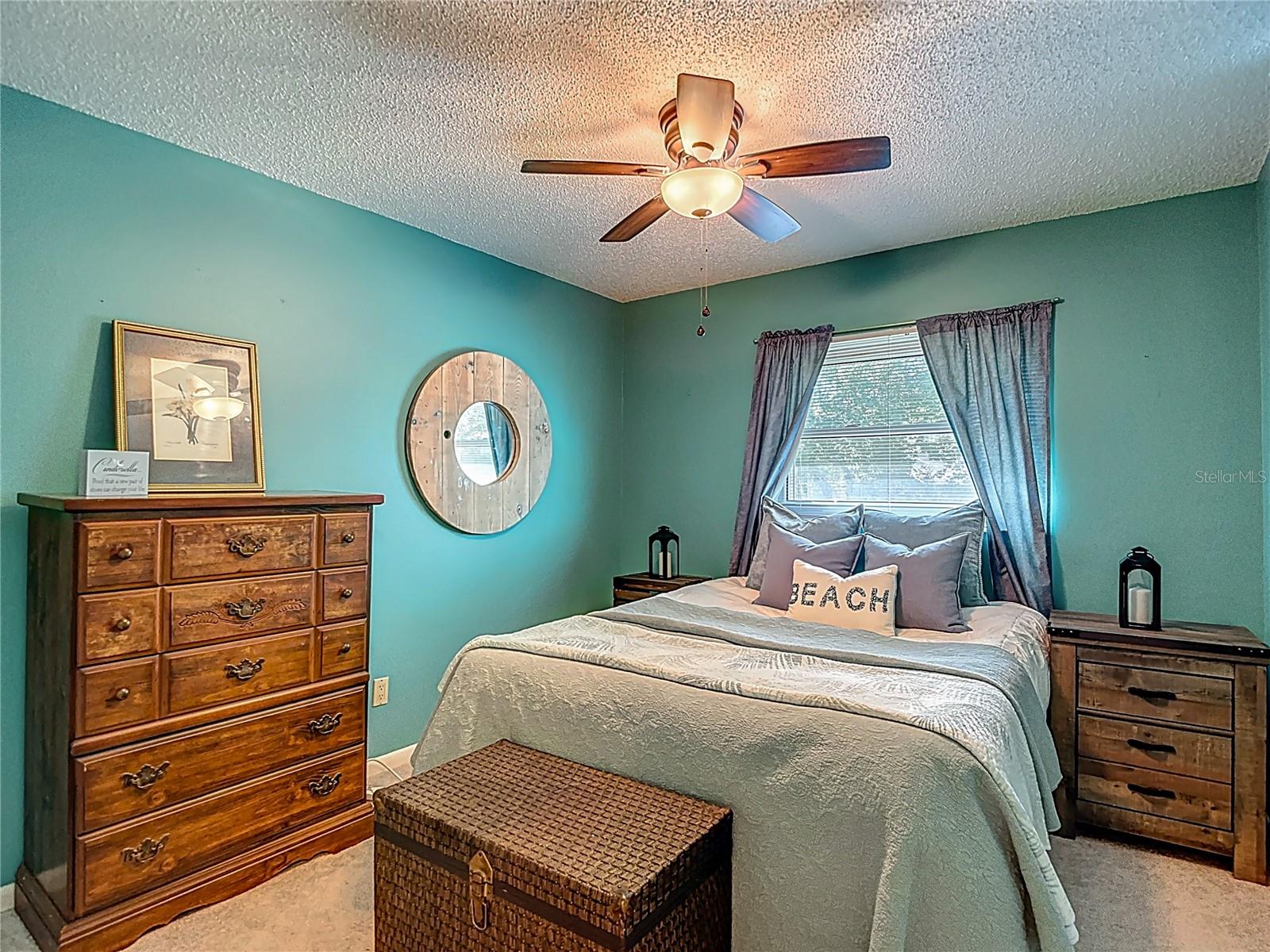 Listing photo id 12 for 31096 Inwood Circle