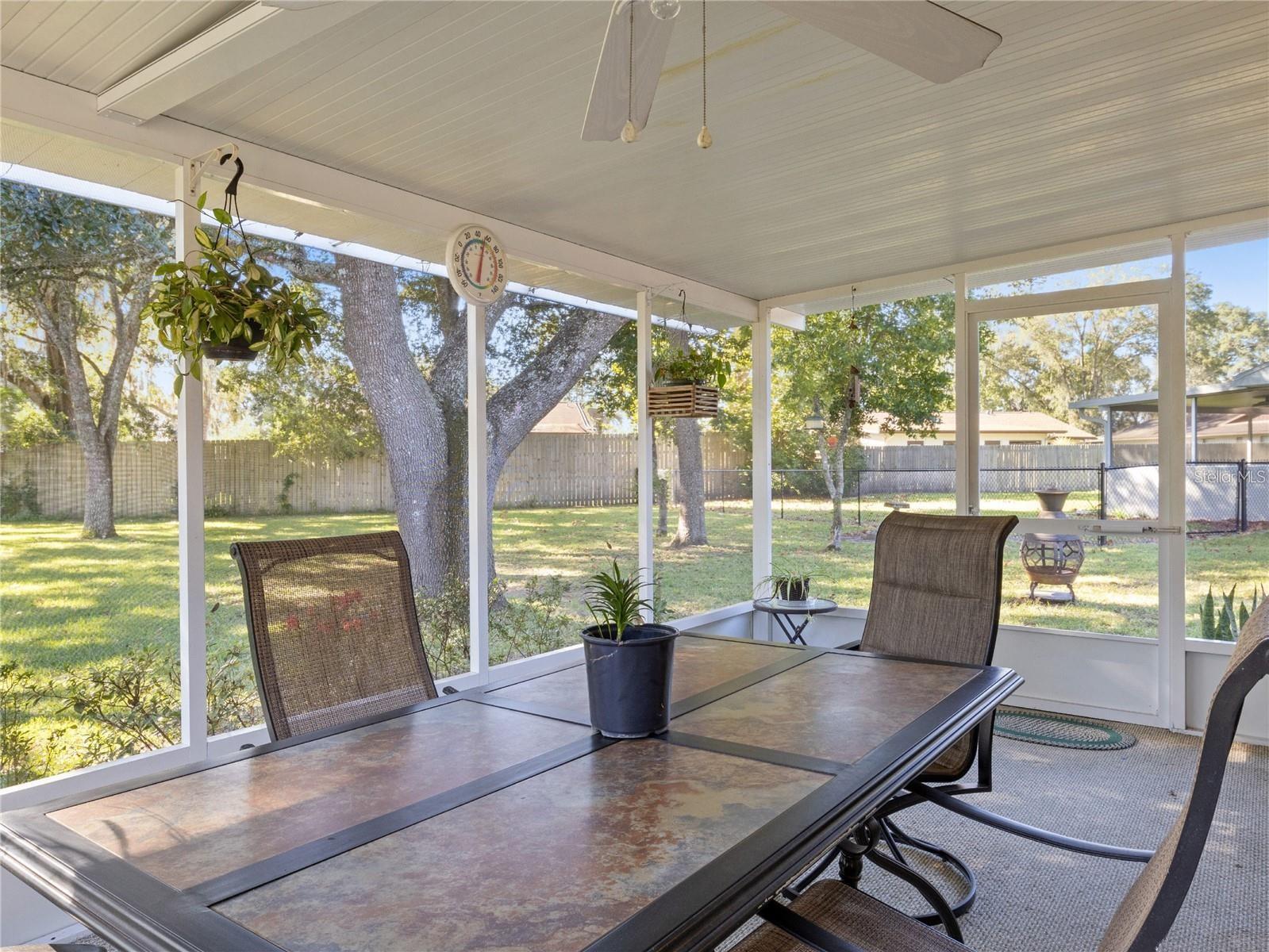 Listing photo id 29 for 31096 Inwood Circle
