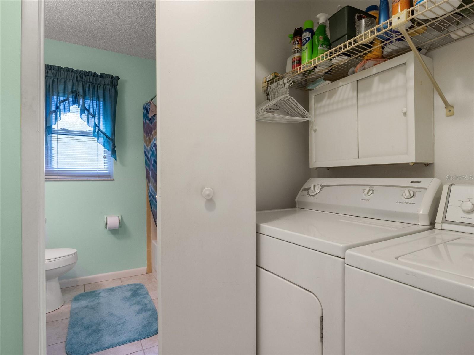 Listing photo id 30 for 31096 Inwood Circle