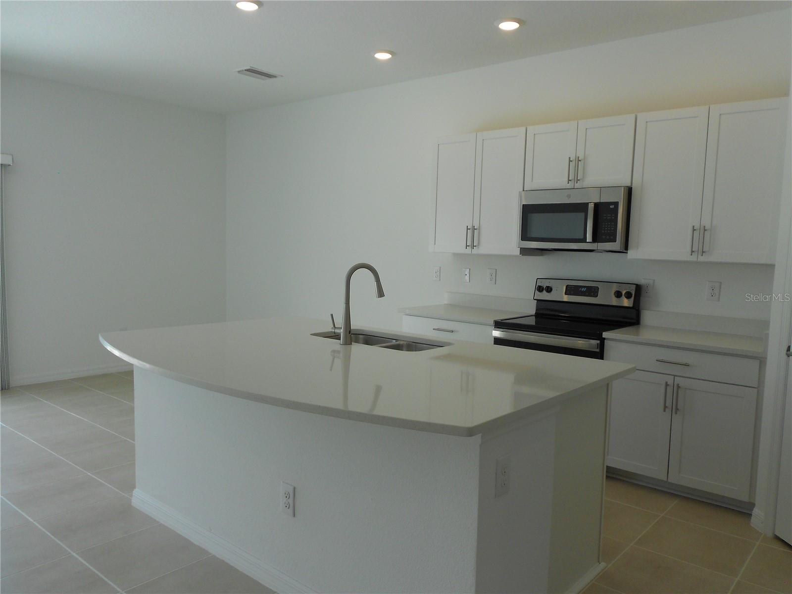 Image 11 of 39 For 34207 Polacca Lane