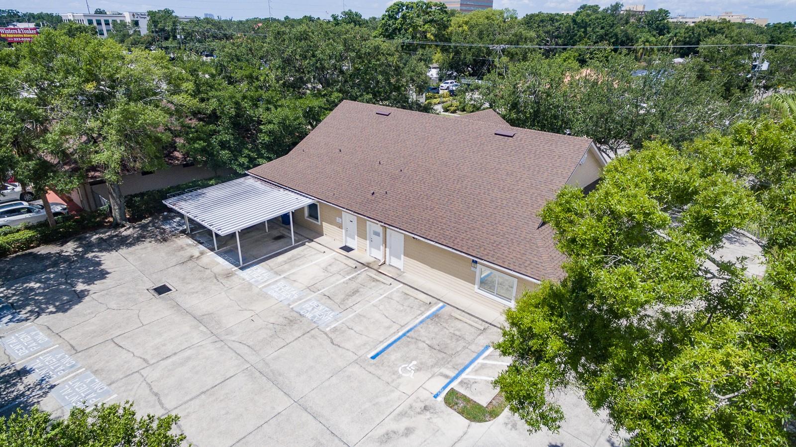 Image 3 of 35 For 4505 Armenia Avenue 102