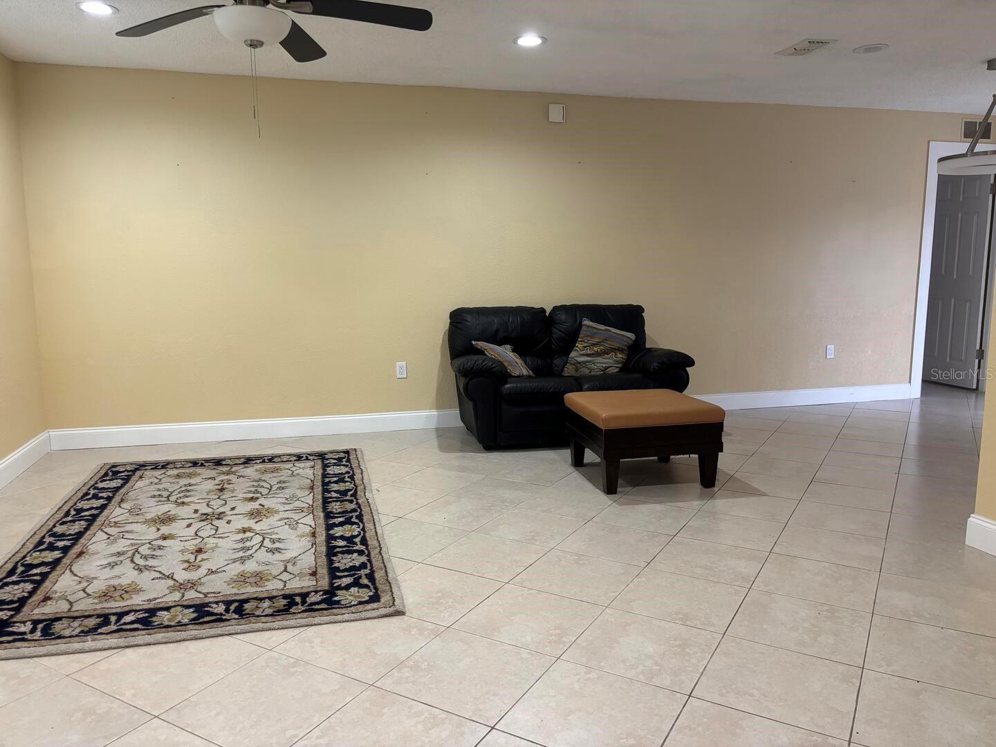 Image 4 of 14 For 11448 60th Lane N