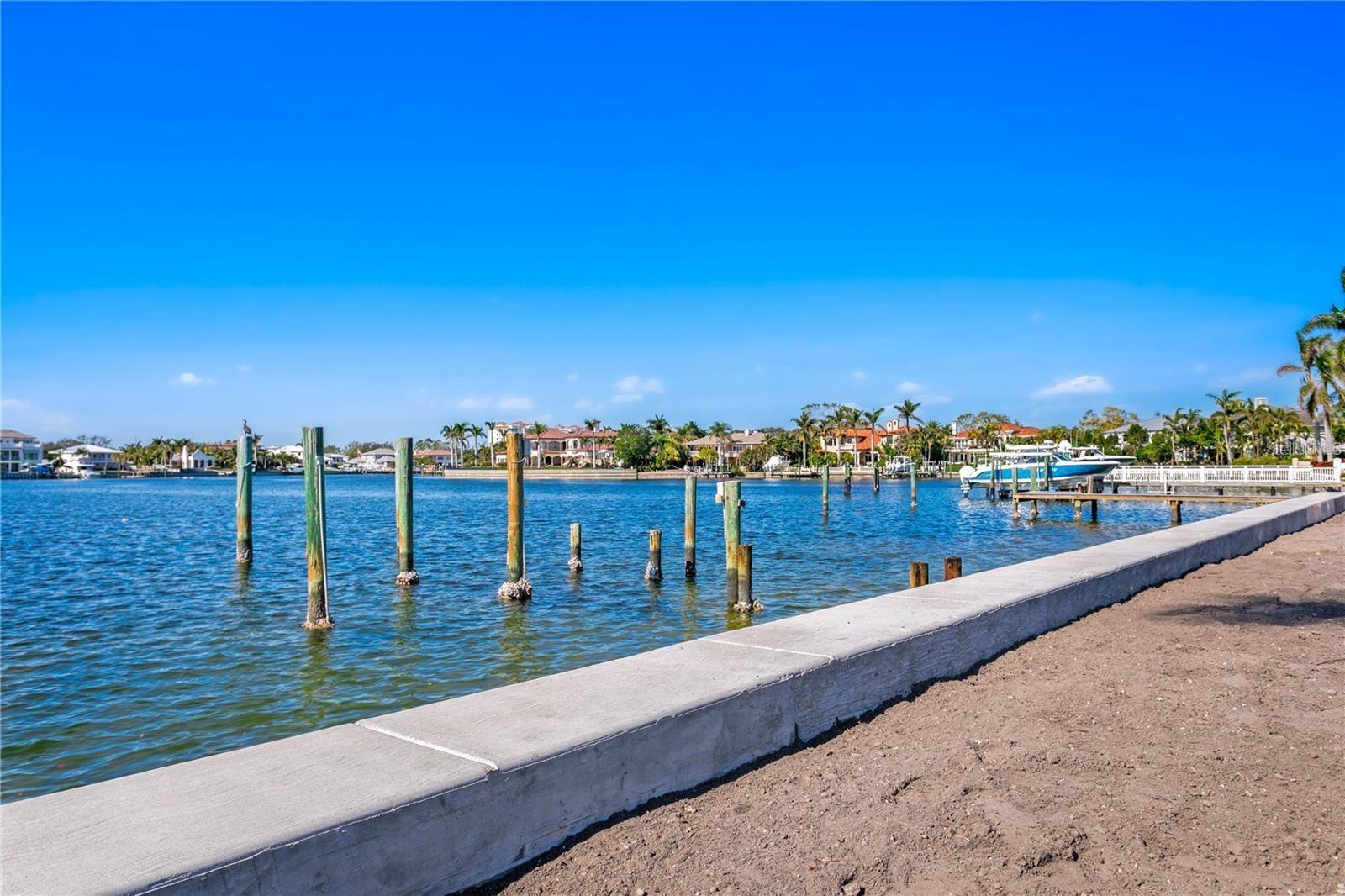 Listing photo id 18 for 1900 Brightwaters Boulevard Ne