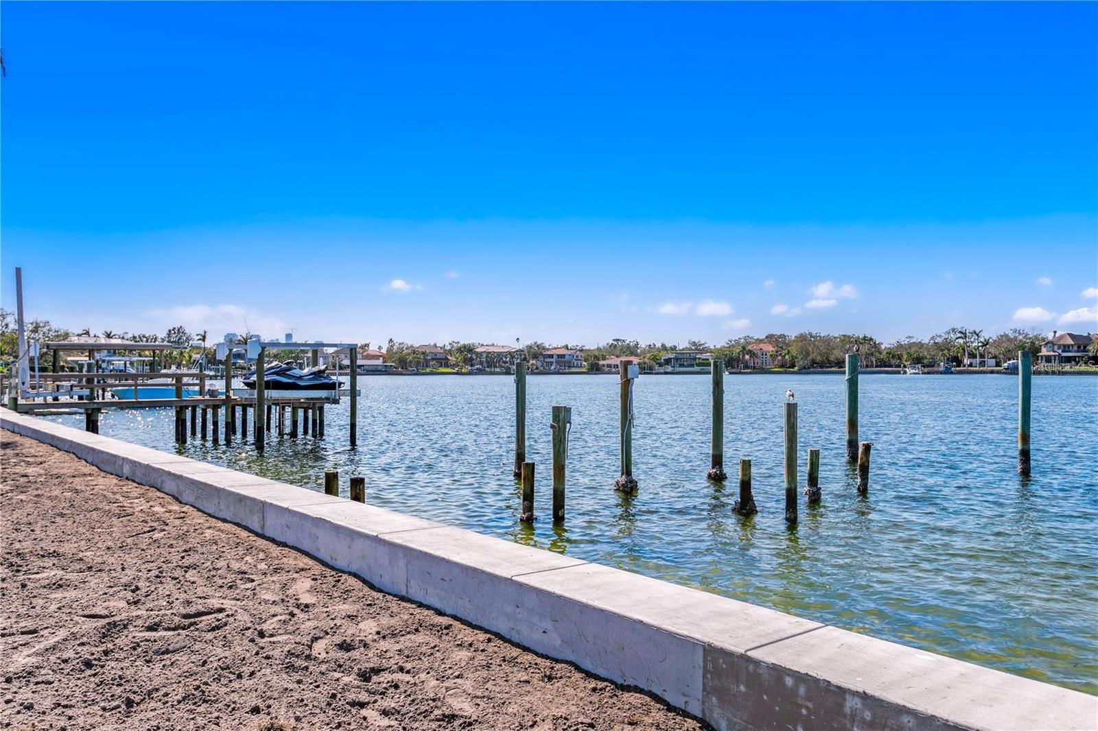 Listing photo id 19 for 1900 Brightwaters Boulevard Ne