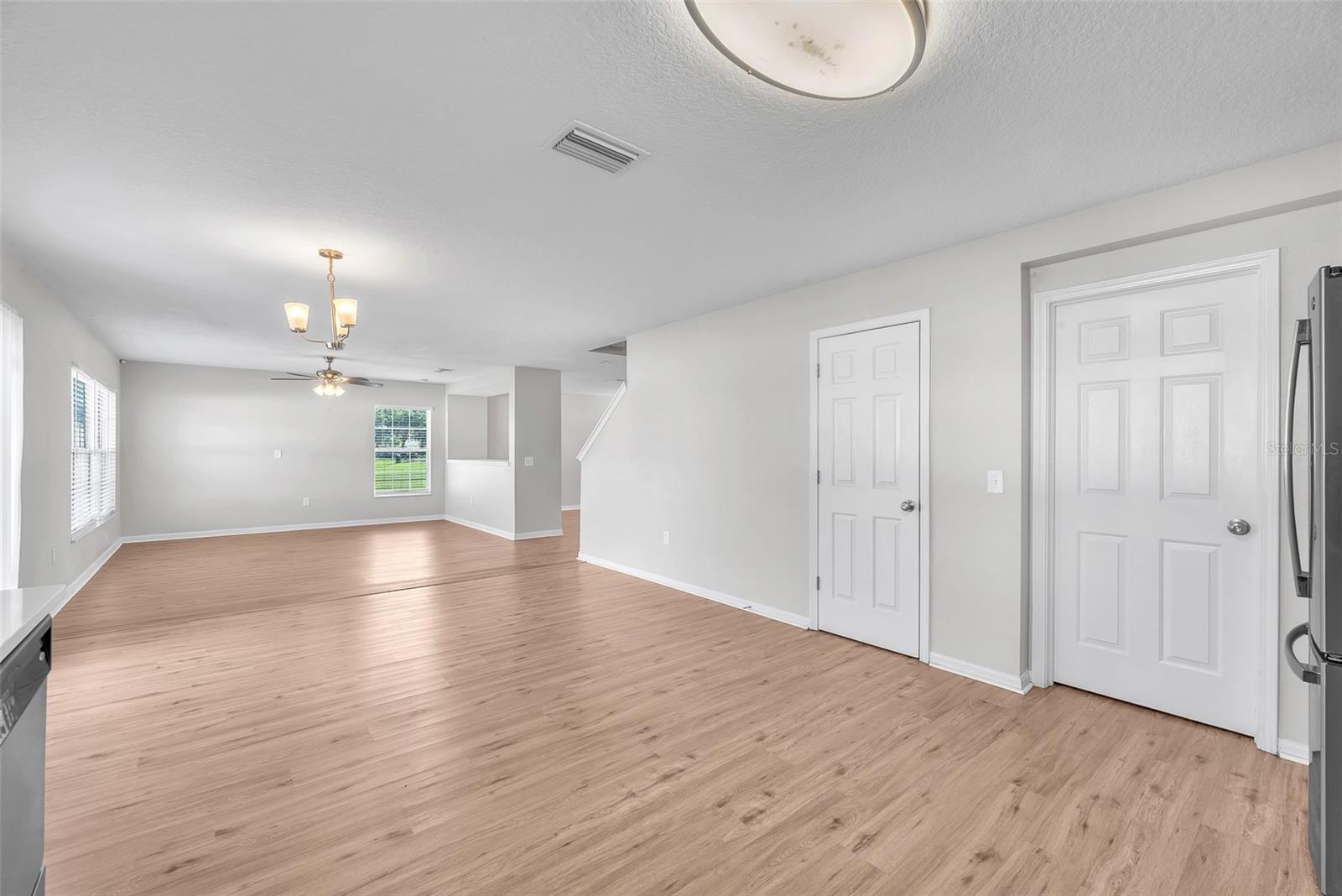 Image 11 of 30 For 10523 Boyette Creek Boulevard