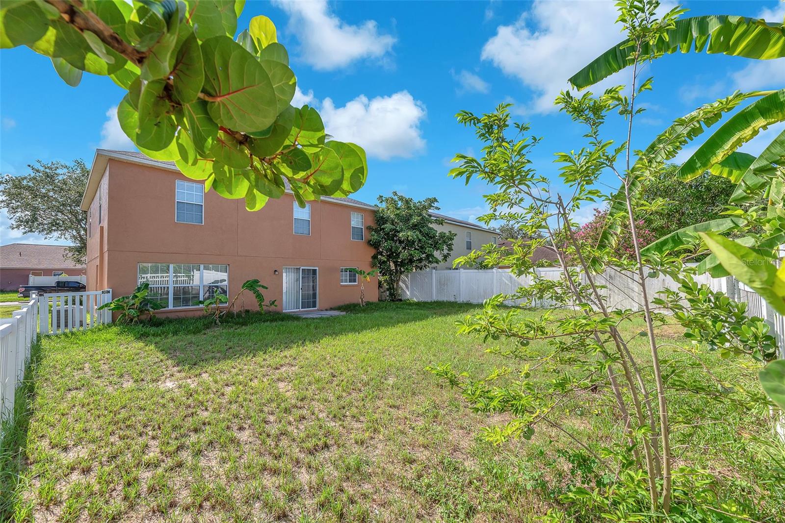 Image 24 of 30 For 10523 Boyette Creek Boulevard