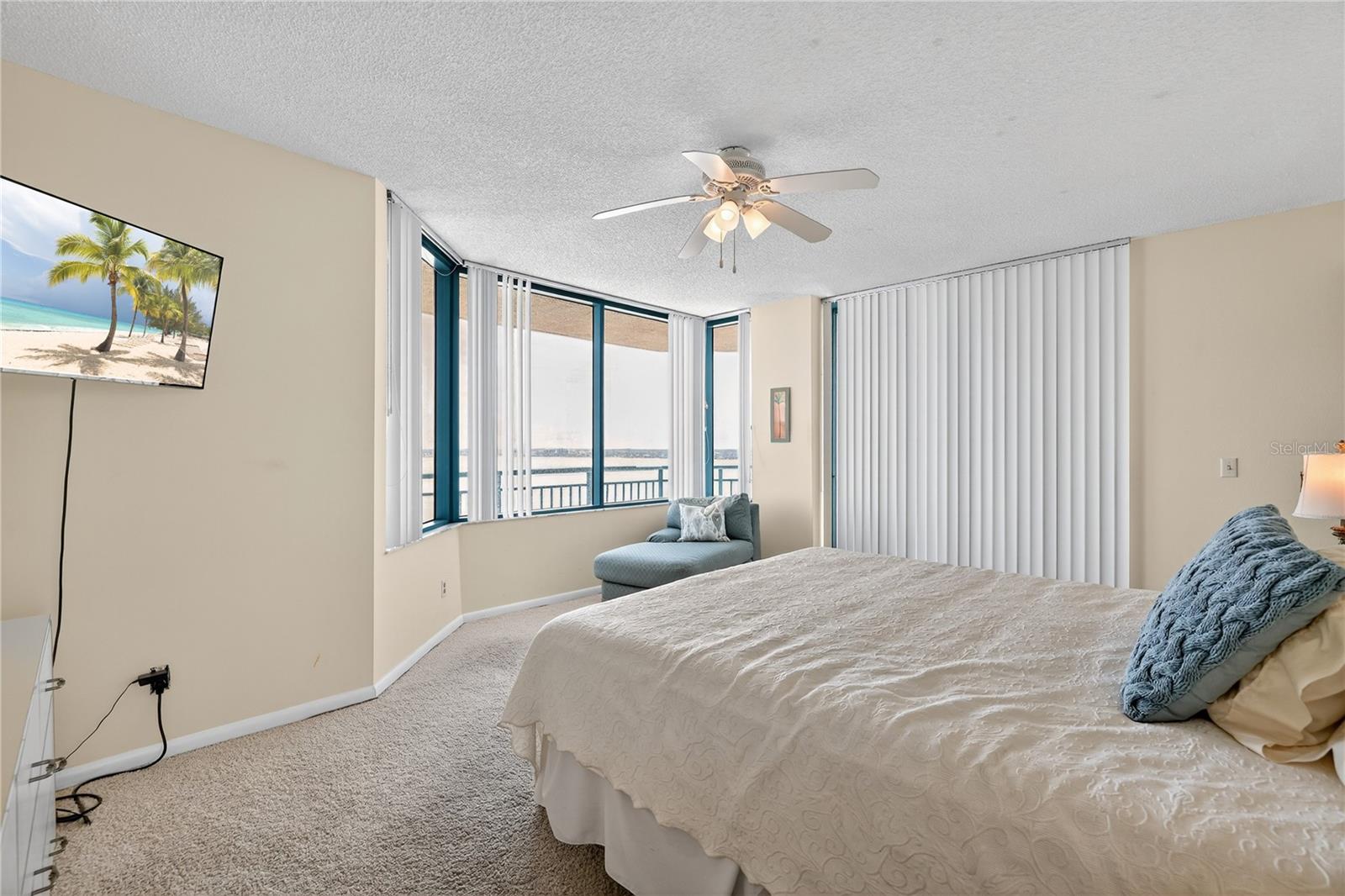 Image 15 of 60 For 1540 Gulf Boulevard 2107