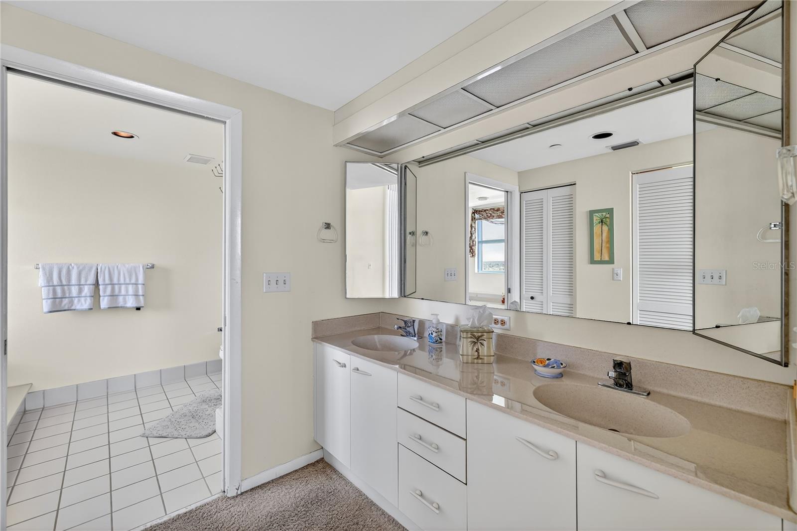 Image 23 of 60 For 1540 Gulf Boulevard 2107