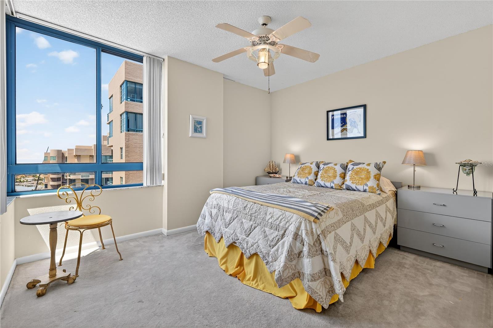 Image 25 of 60 For 1540 Gulf Boulevard 2107