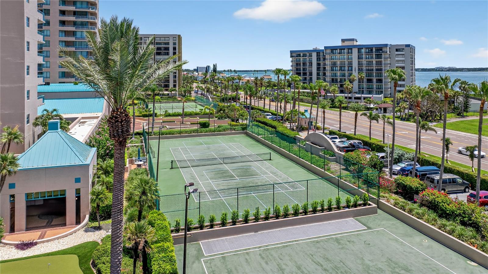 Image 37 of 60 For 1540 Gulf Boulevard 2107