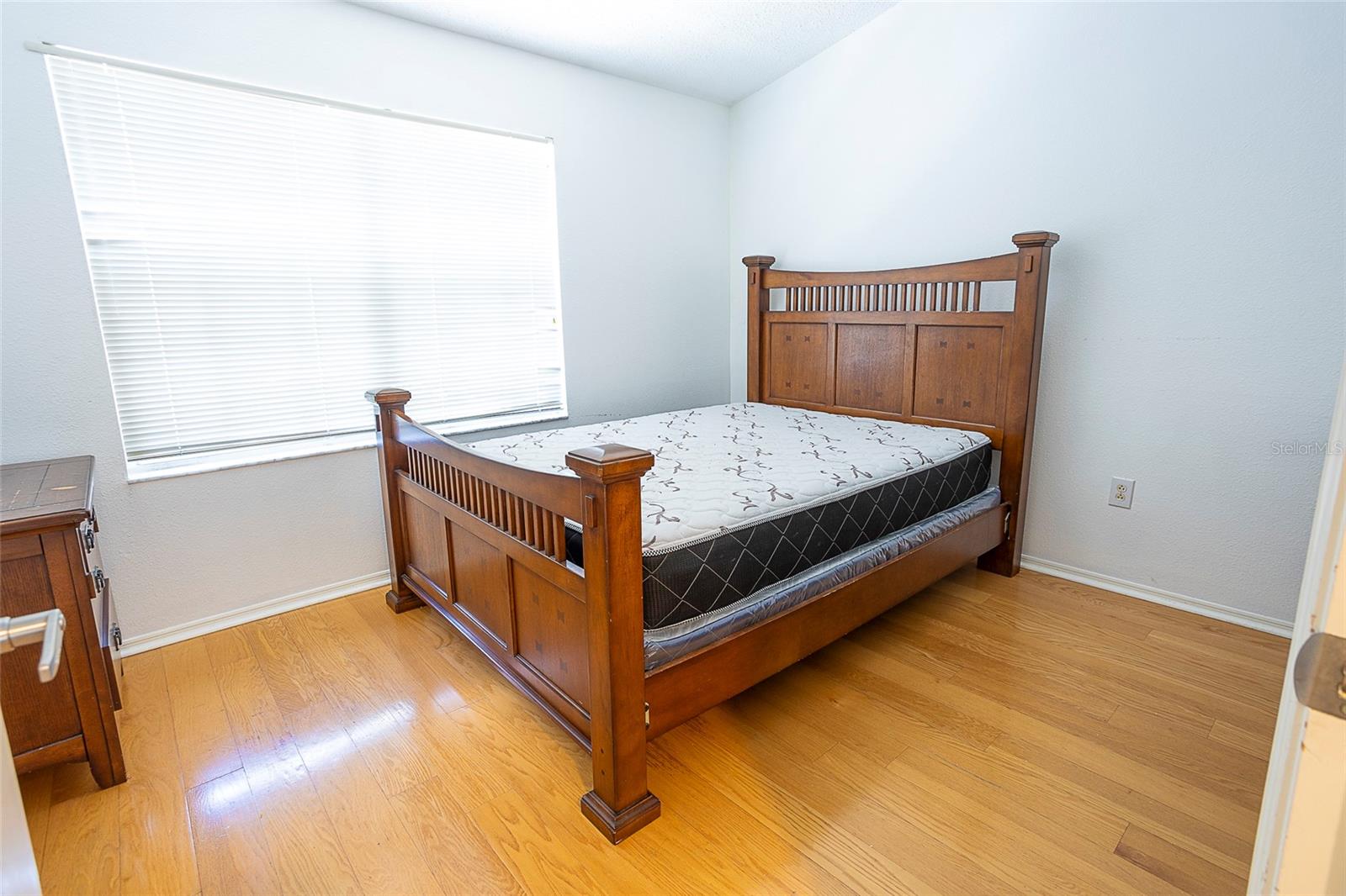 Listing photo id 9 for 8545 Hunters Key Circle