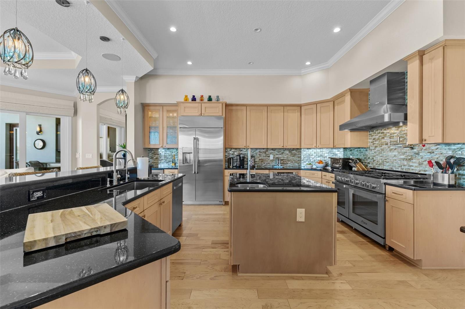 Image 12 of 59 For 7815 9th Avenue S