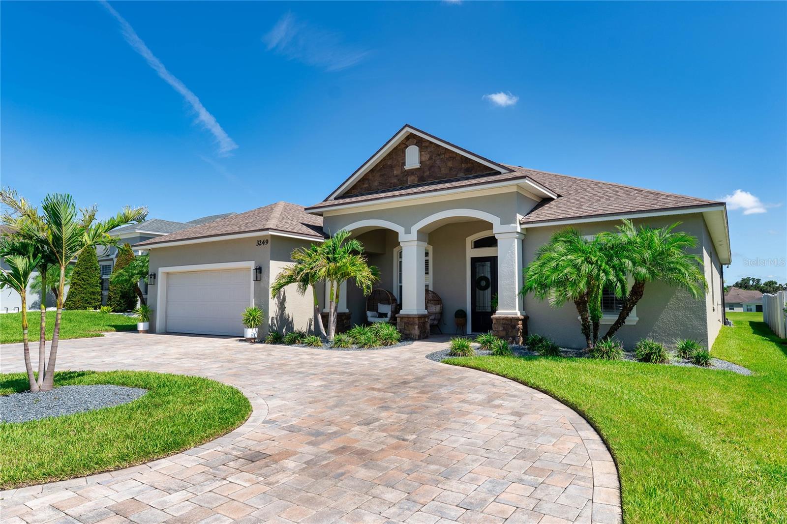 Image 4 of 58 For 3249 Pearly Drive