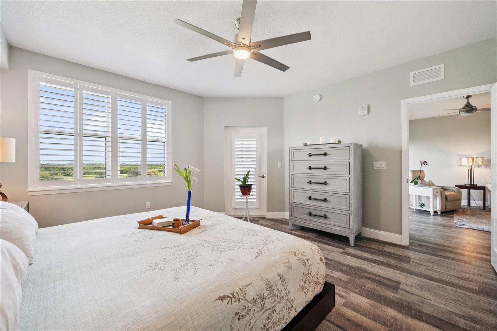 Image 20 of 66 For 960 Starkey Road 10505