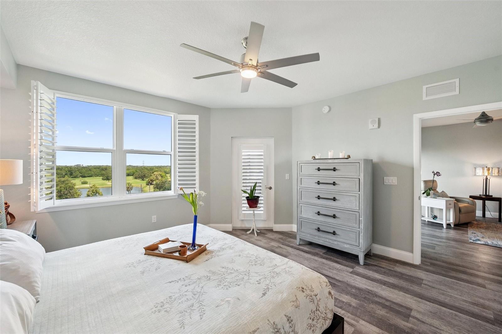 Image 21 of 66 For 960 Starkey Road 10505
