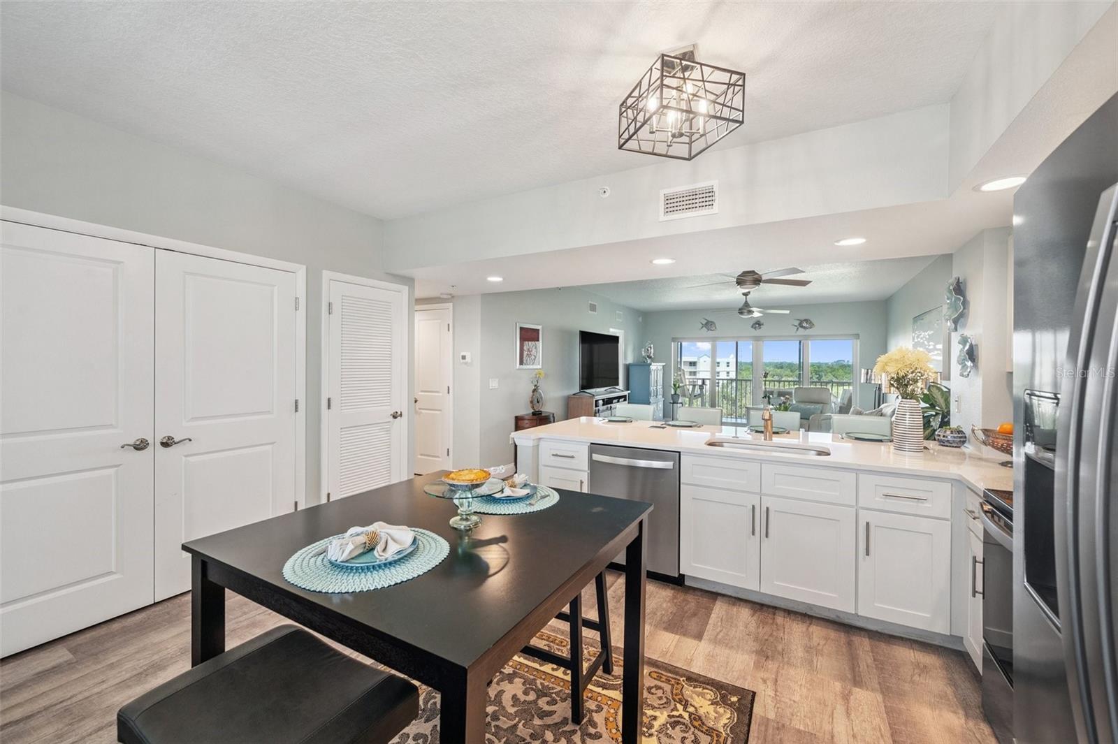 Image 5 of 66 For 960 Starkey Road 10505