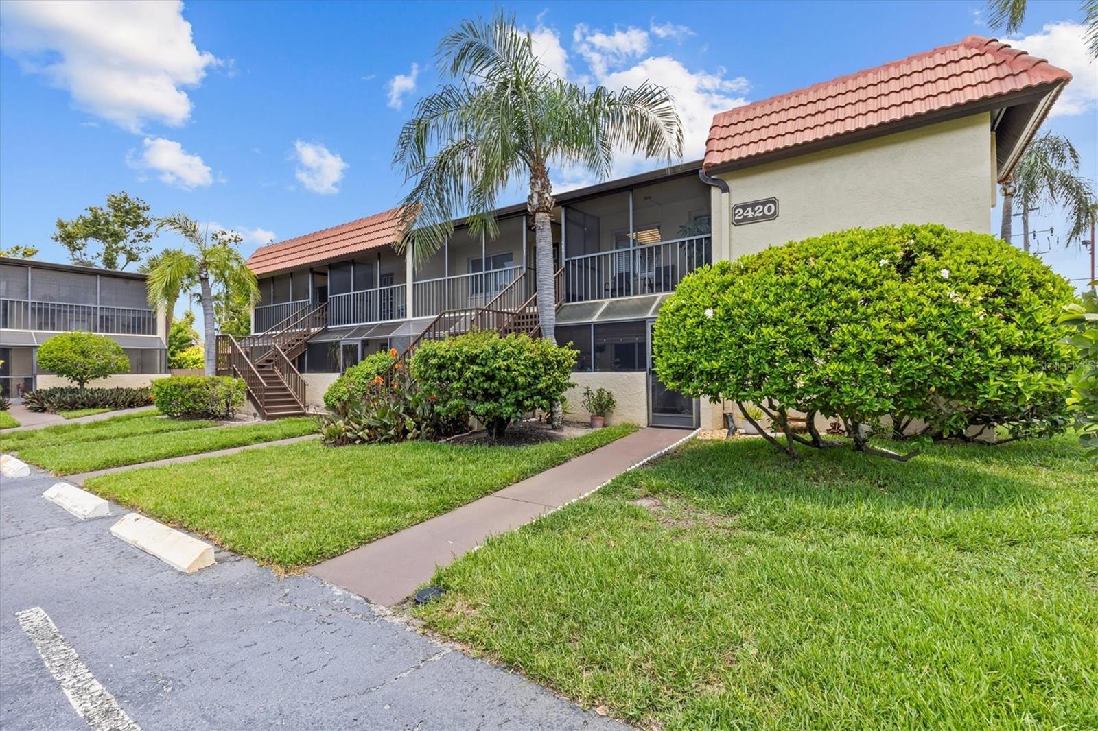 Image 3 of 34 For 2420 Winding Creek Boulevard 209