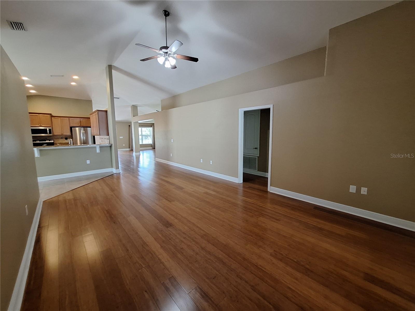 Image 7 of 12 For 9633 Jaybird Lane
