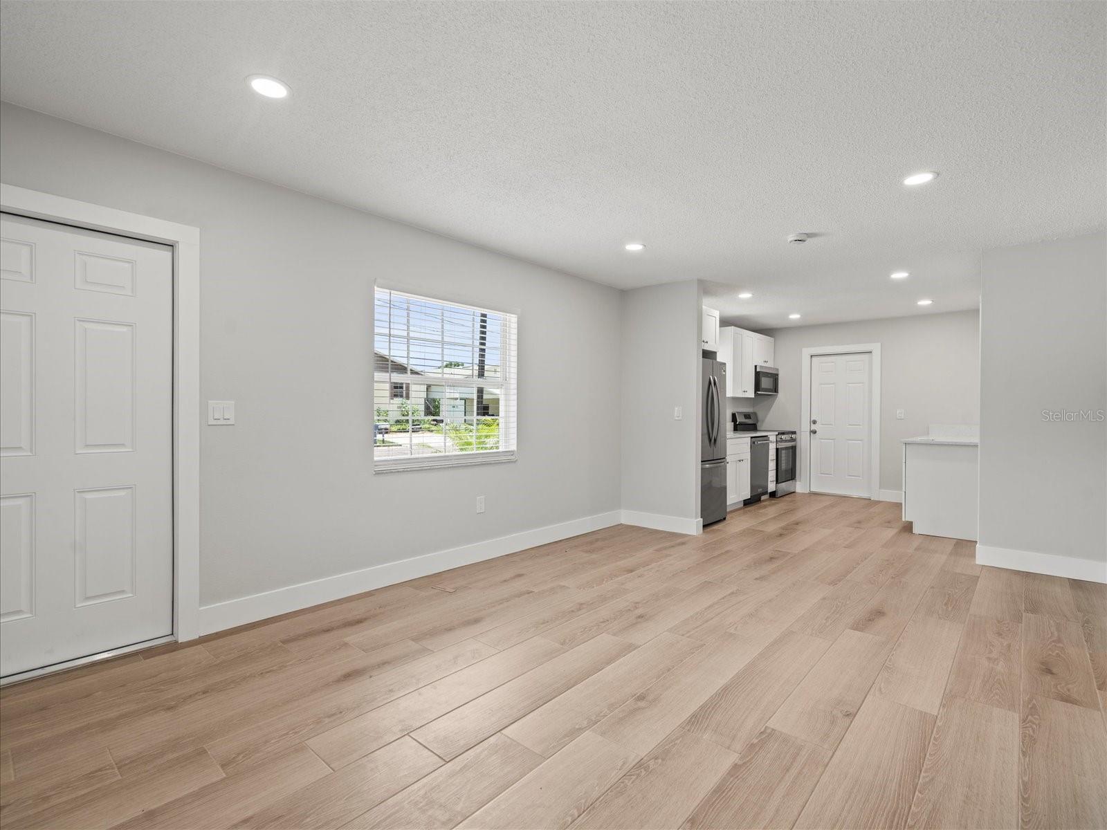 Image 5 of 20 For 6612 Faul Street
