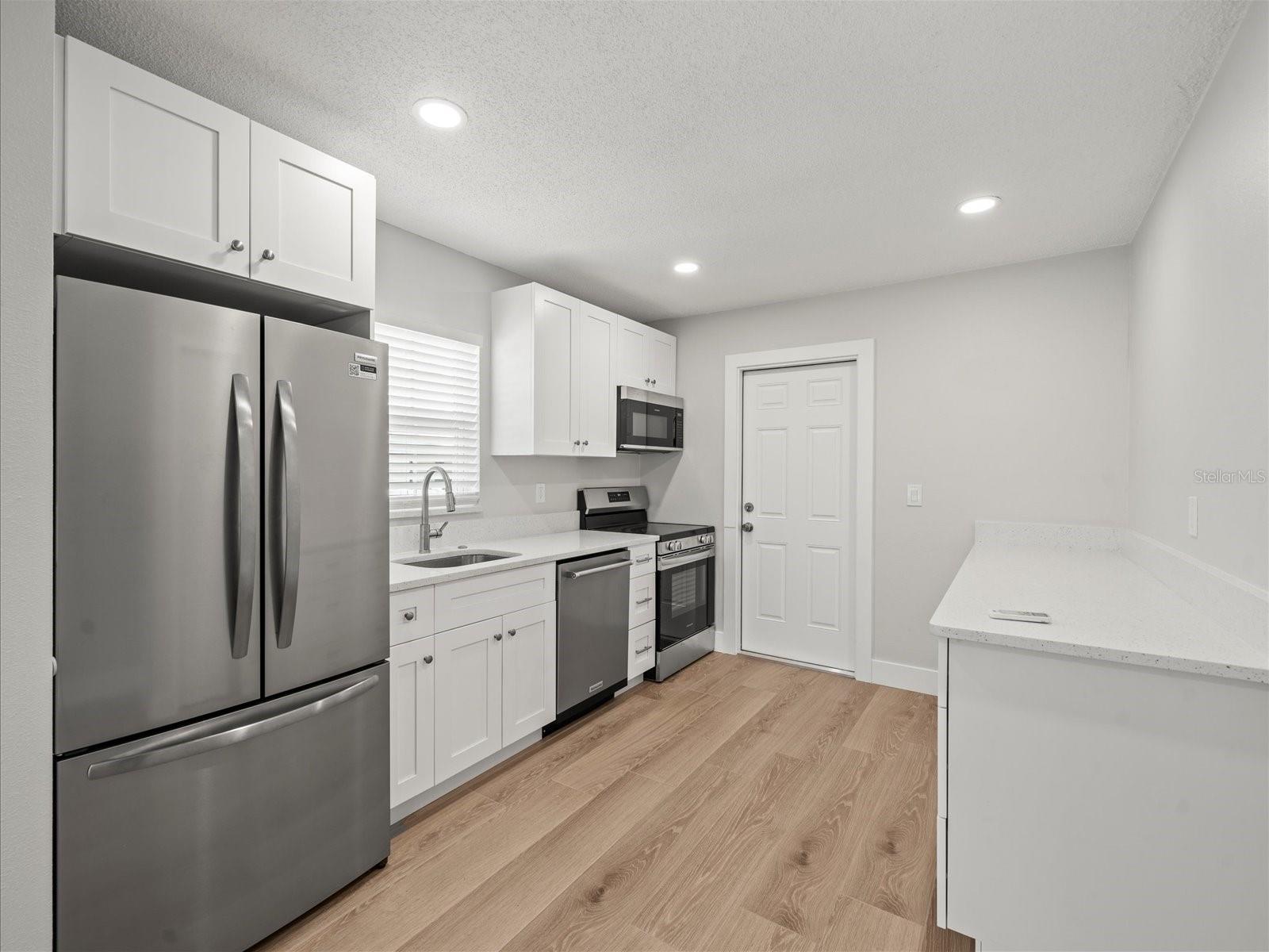 Image 8 of 20 For 6612 Faul Street