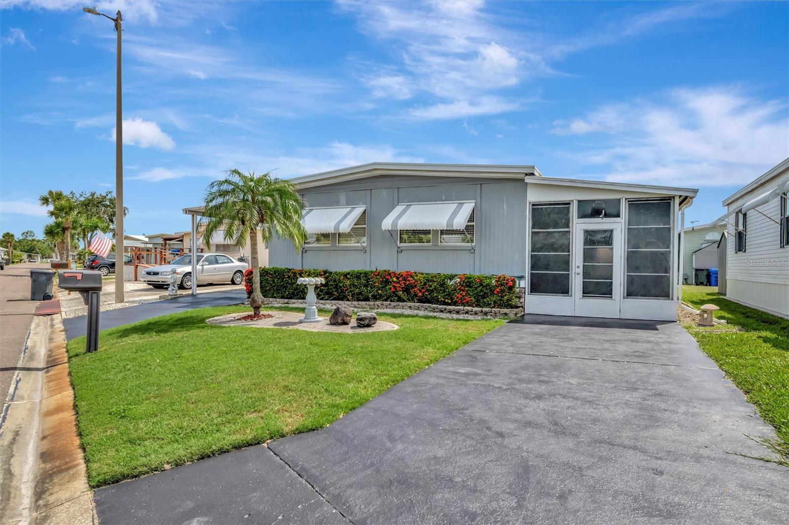 Image 2 of 56 For 124 Saint Pierres Way