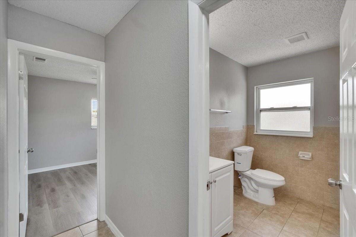 Image 12 of 33 For 6211 Harold Avenue