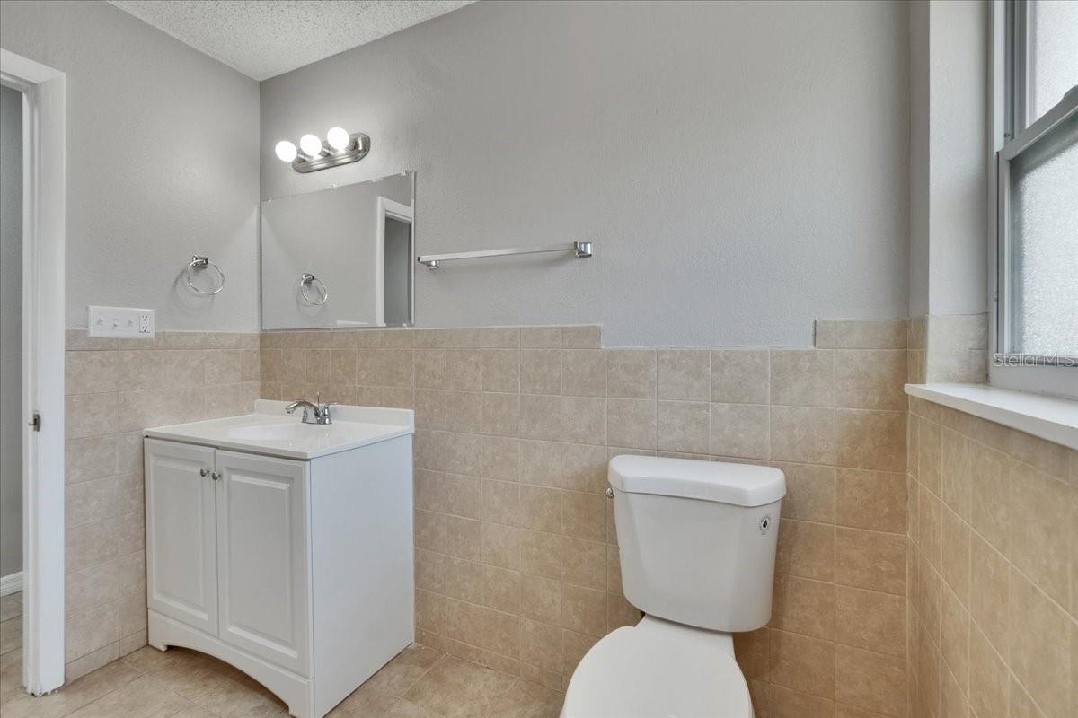 Image 13 of 33 For 6211 Harold Avenue