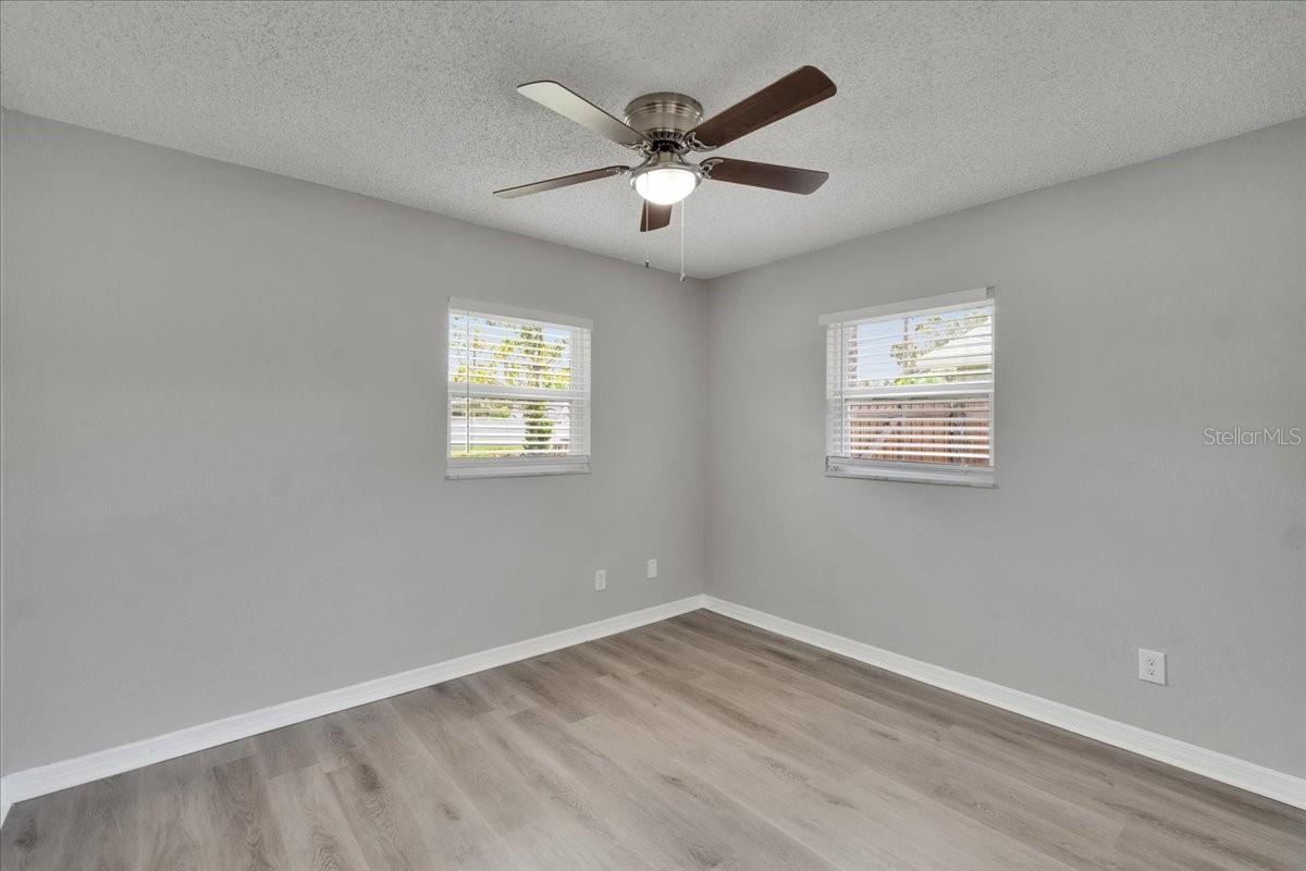 Image 14 of 33 For 6211 Harold Avenue