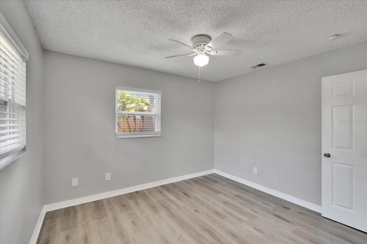 Image 24 of 33 For 6211 Harold Avenue