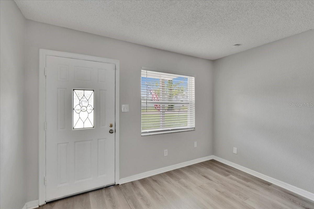 Image 27 of 33 For 6211 Harold Avenue