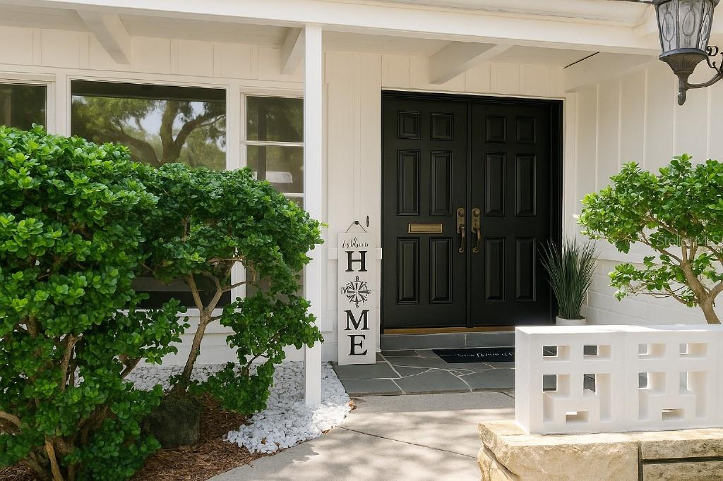 Image 2 of 30 For 2328 Harn Boulevard