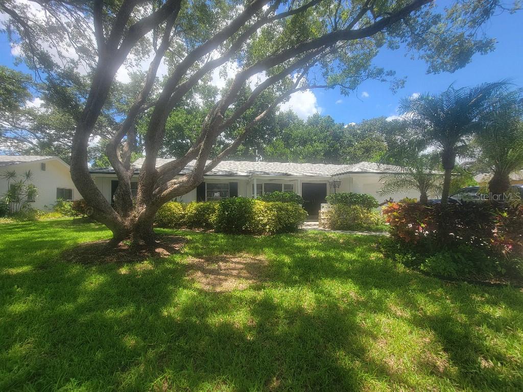 Image 24 of 30 For 2328 Harn Boulevard
