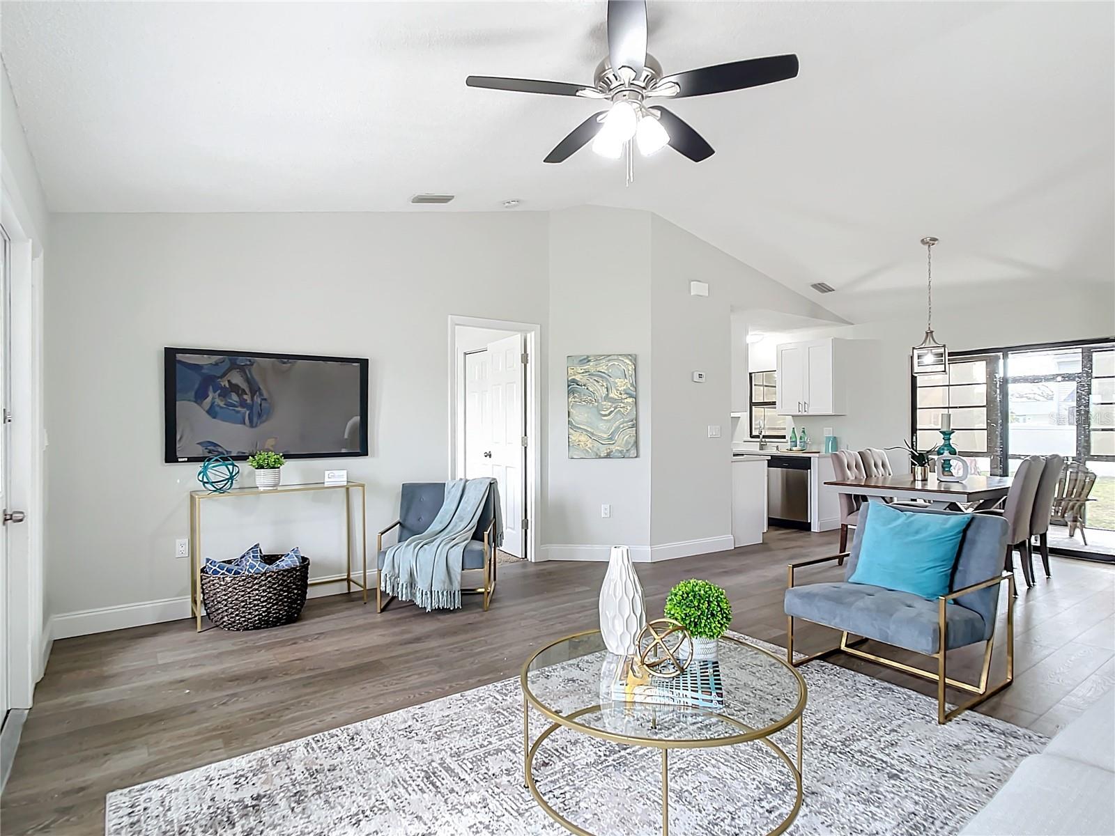 Image 3 of 40 For 5580 Salford Boulevard