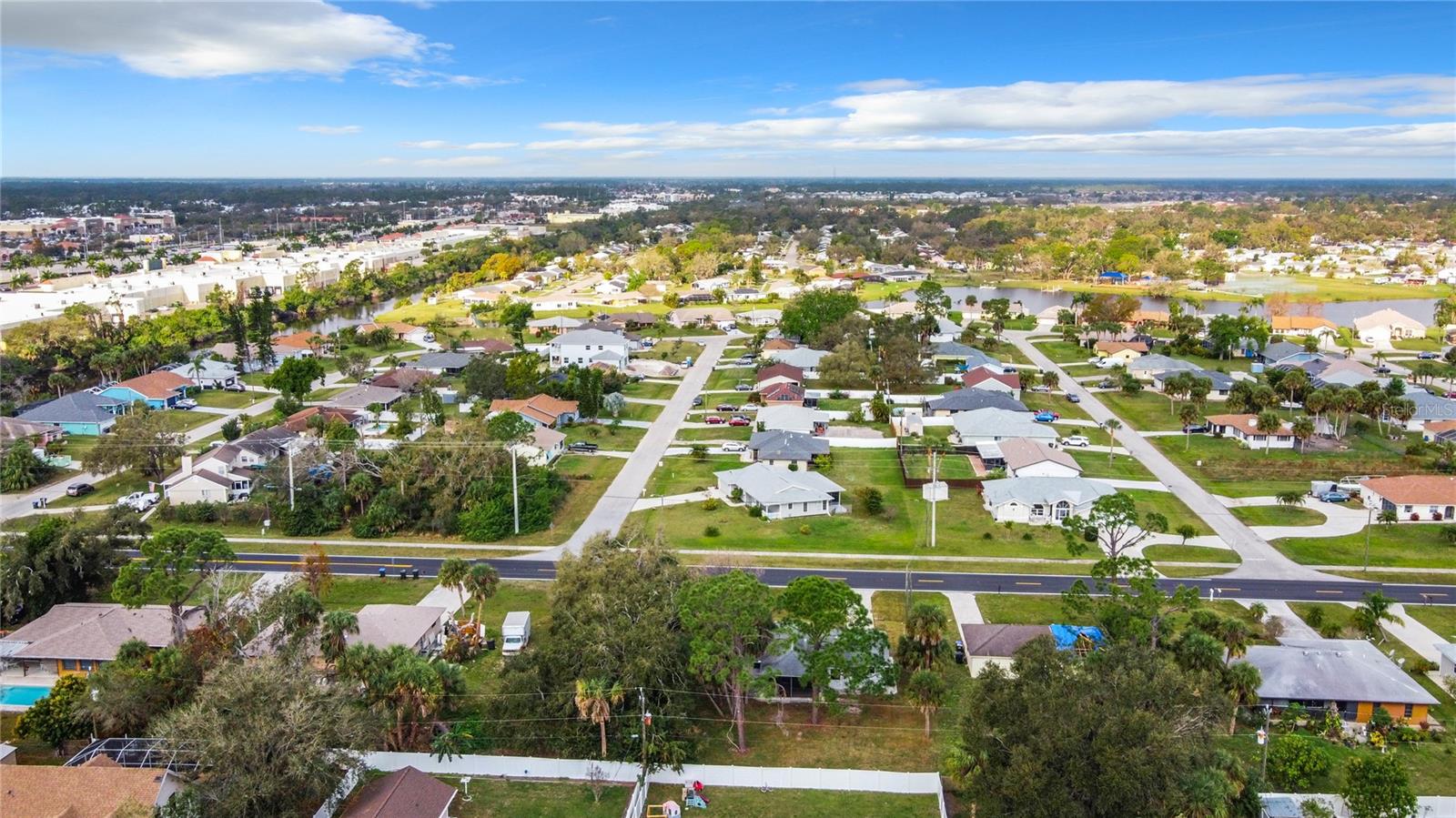 Image 38 of 40 For 5580 Salford Boulevard