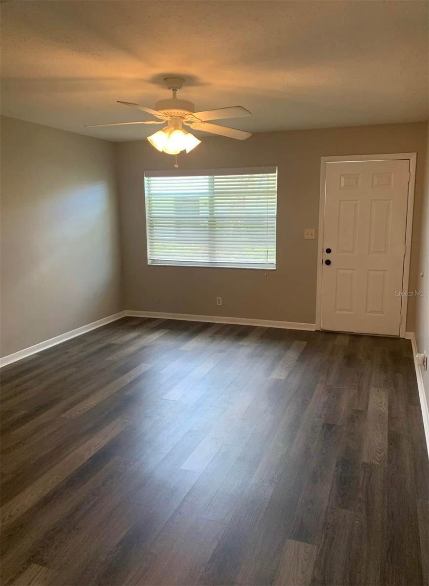 Image 7 of 8 For 1025 Apollo Beach Boulevard B