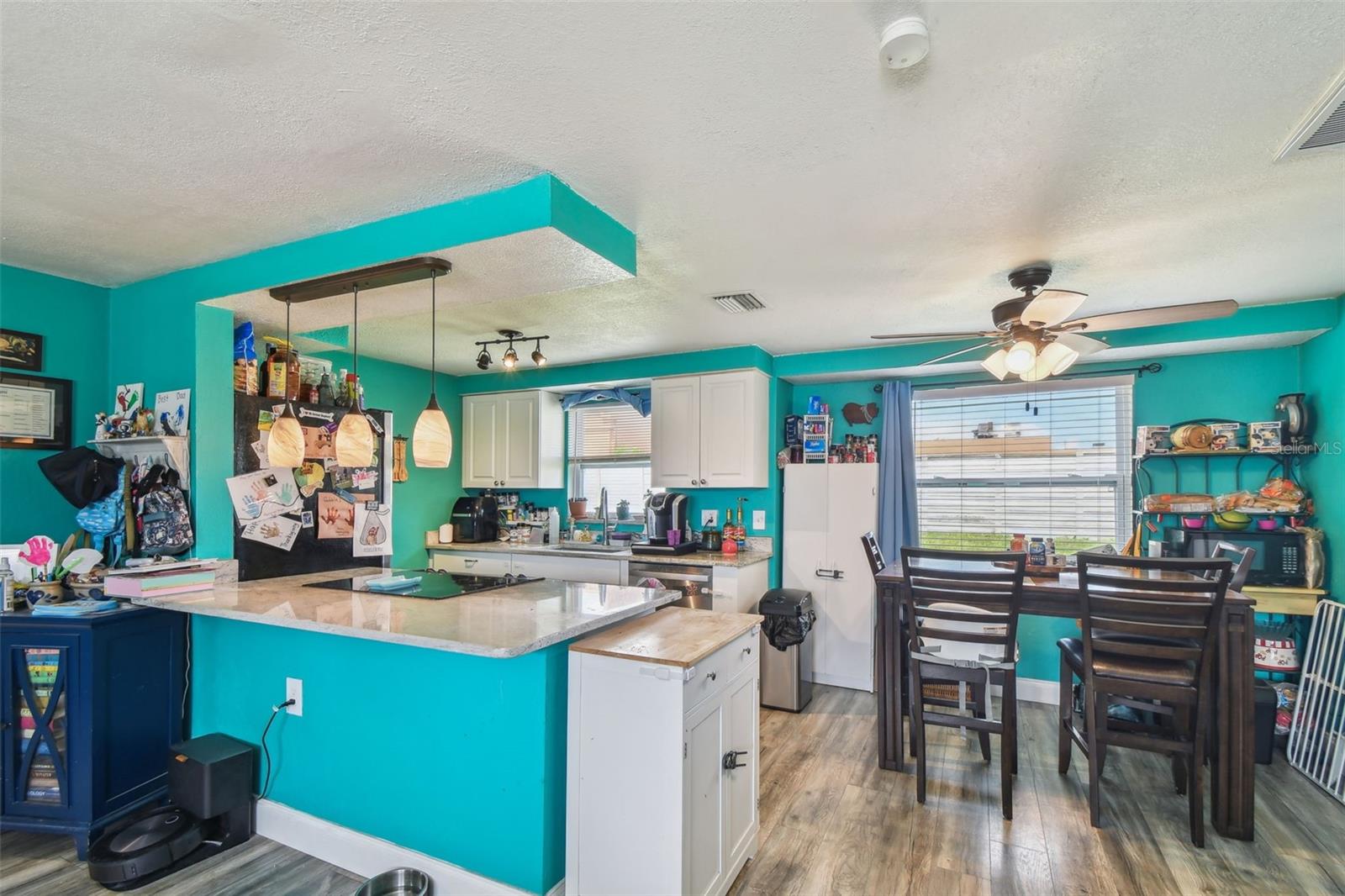 Listing photo id 10 for 3427 Cantrell Street