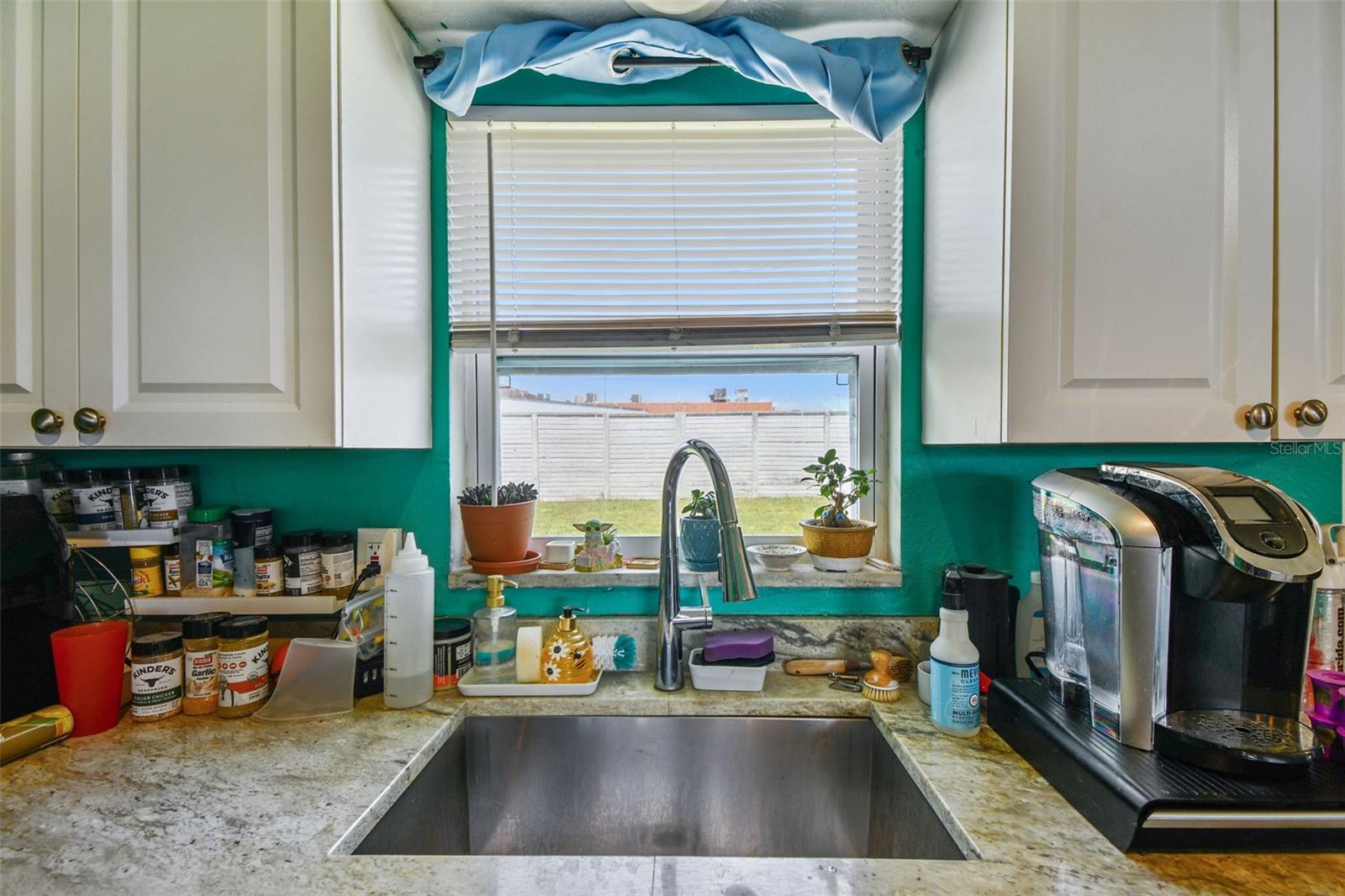Listing photo id 13 for 3427 Cantrell Street
