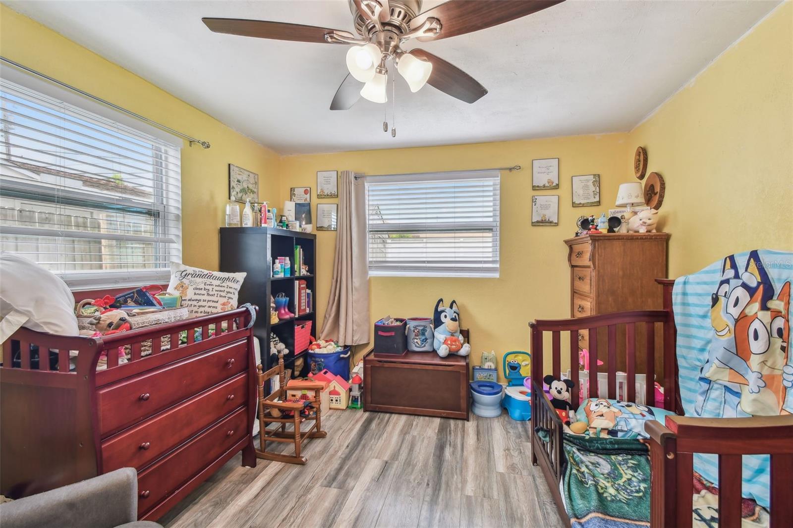 Listing photo id 21 for 3427 Cantrell Street