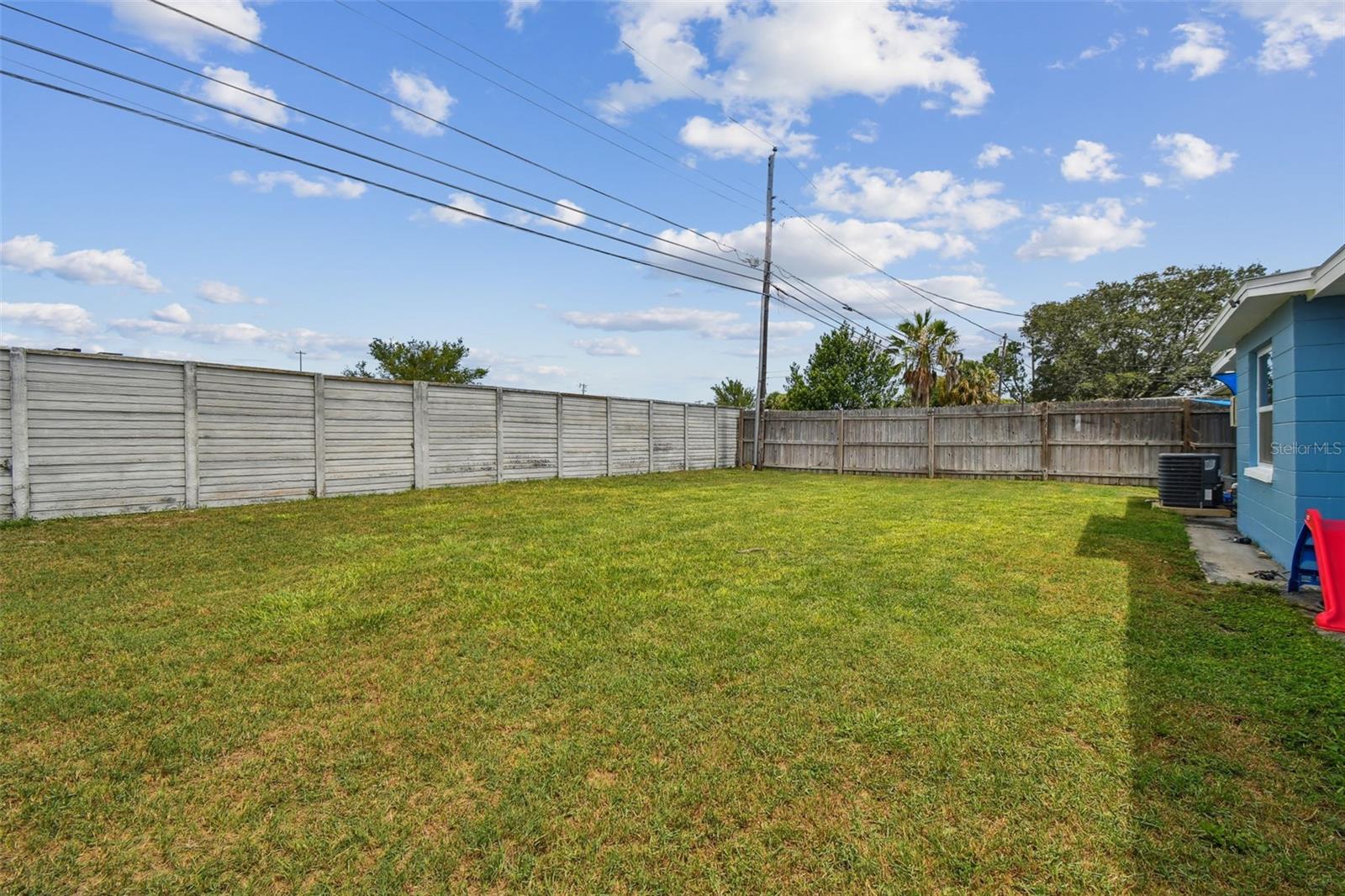 Listing photo id 28 for 3427 Cantrell Street
