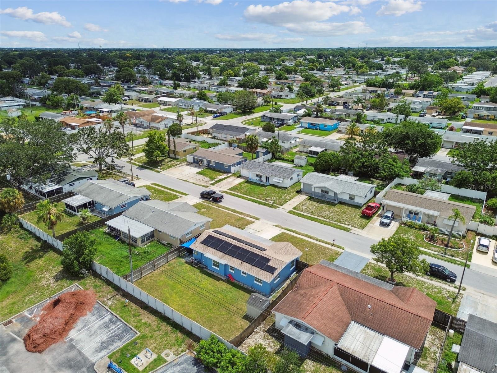 Listing photo id 46 for 3427 Cantrell Street