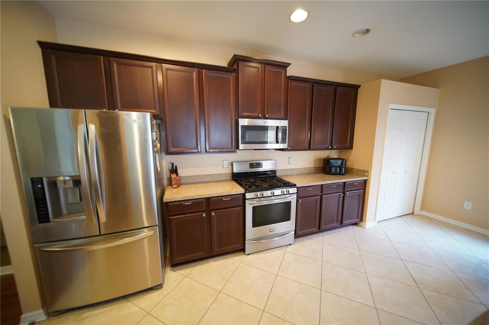 Image 23 of 57 For 12721 Avelar Creek Drive