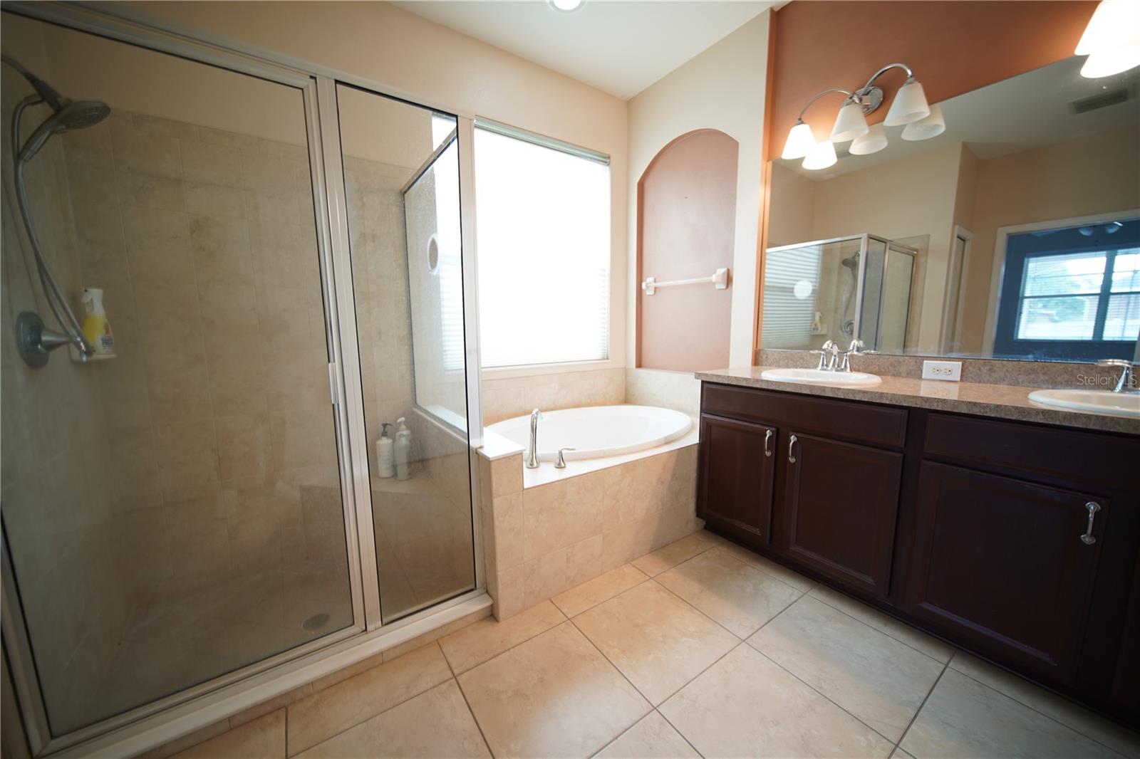 Image 45 of 57 For 12721 Avelar Creek Drive
