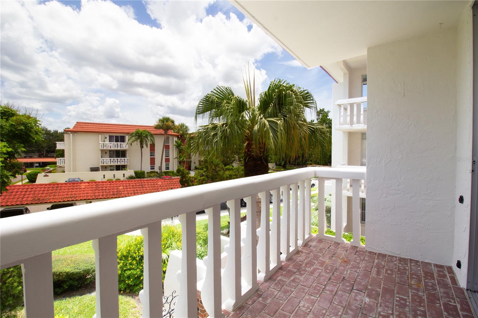 Image 17 of 51 For 2623 Seville Boulevard 203